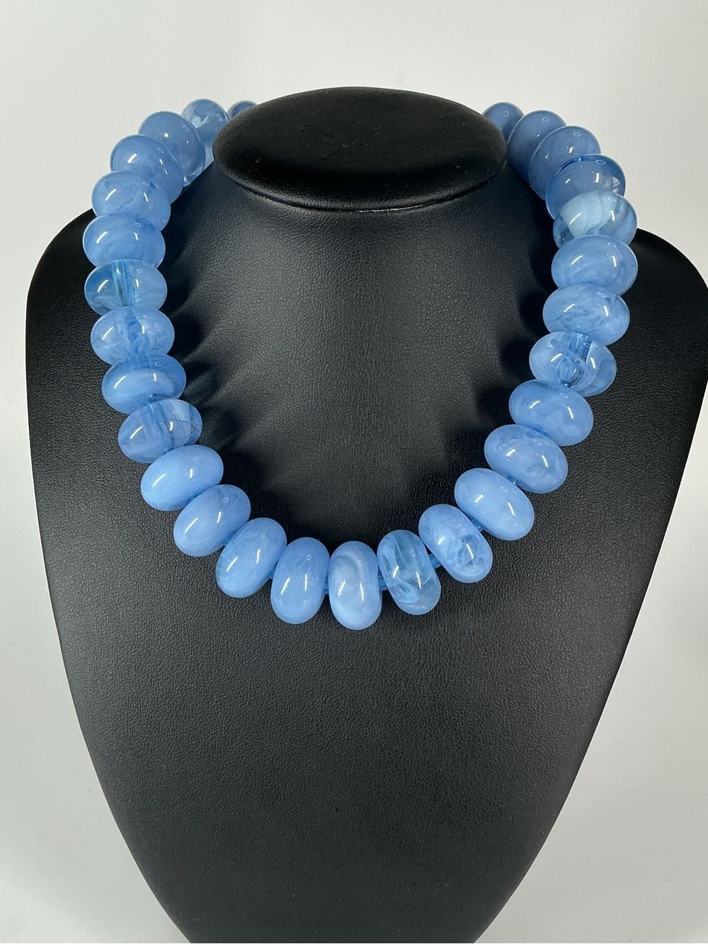 Chunky Blue Aventurine Oval Beaded Necklace - Elegant Statement Piece